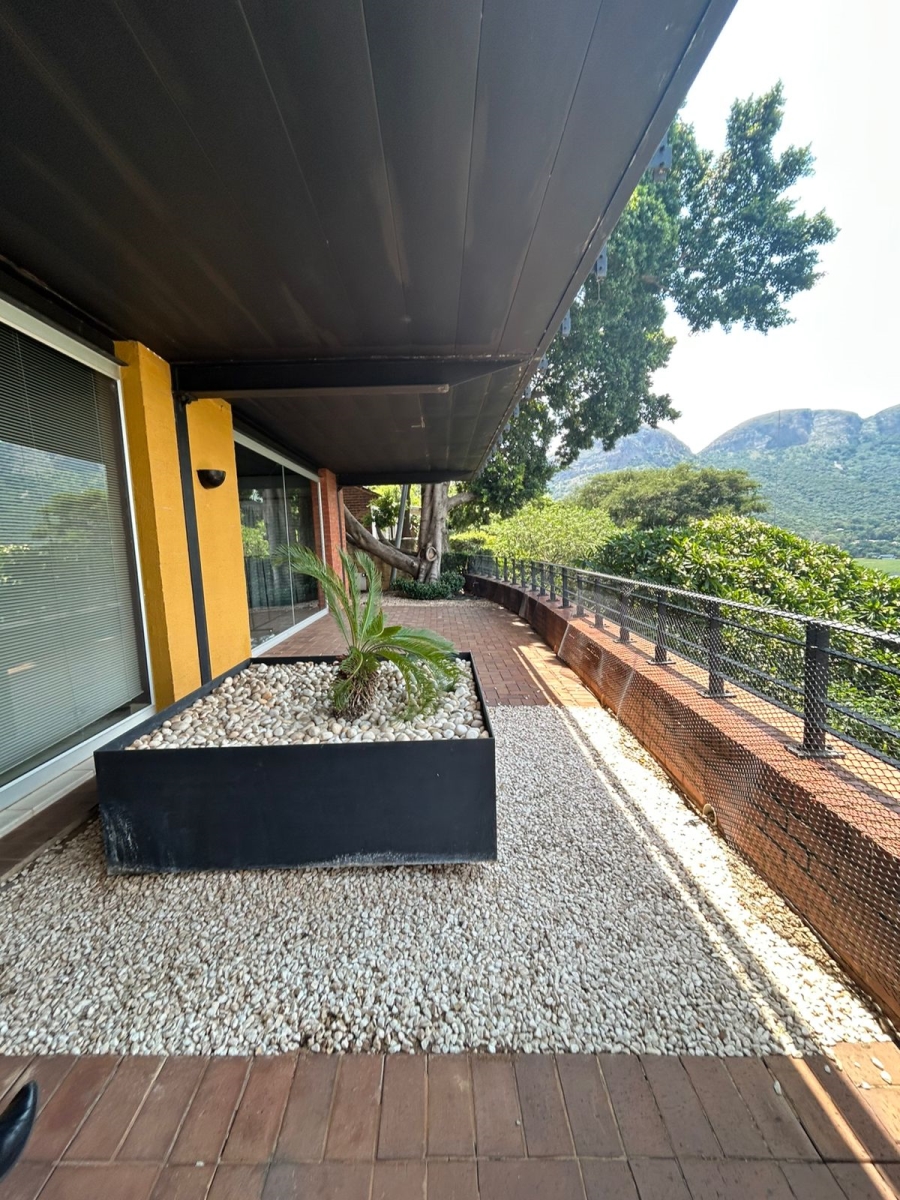 3 Bedroom Property for Sale in Kosmos North West